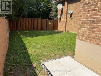 MAIN2ND - 54 LADYSLIPPER COURT Markham (Bayview Glen) Ontario photo 22