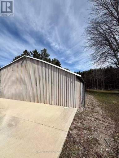 20301 CHERRY HILL ROAD CENTRE, Thames Centre, Ontario, N0M2M0