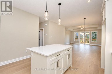 547 REGENT STREET Strathroy-Caradoc (Mount Brydges) Ontario photo 5