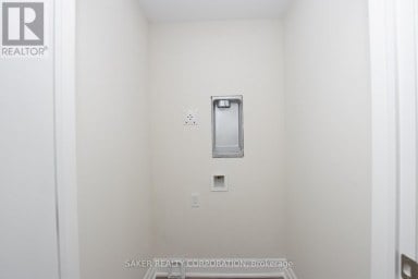540 REGENT STREET Strathroy-Caradoc (Mount Brydges) Ontario photo 36