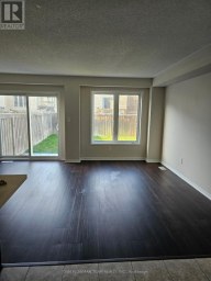 150 DANCE ACT AVENUE Oshawa (Windfields) Ontario photo 4