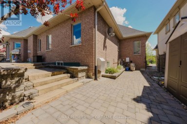 FULL - 56 PARK RIDGE DRIVE Vaughan (Sonoma Heights) Ontario photo 41