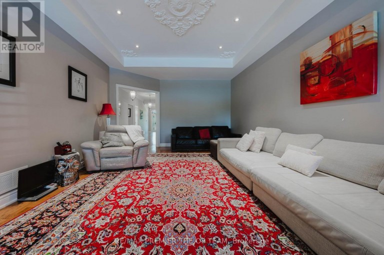 UPPER - 56 PARK RIDGE DRIVE, Vaughan (Kleinburg), Ontario, L0J1C0