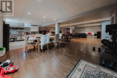 LOWER - 56 PARK RIDGE DRIVE Vaughan (Sonoma Heights) Ontario photo 4