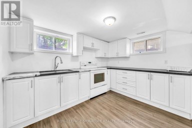 BASEMENT - 43 PARKSIDE DRIVE Newmarket (Central Newmarket) Ontario photo 2