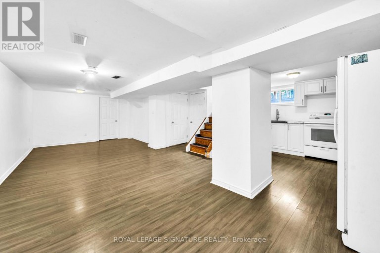 BASEMENT - 43 PARKSIDE DRIVE, Newmarket (Central Newmarket), Ontario, L3Y4R7
