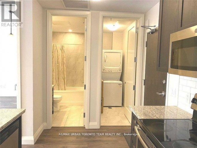 621 - 118 KING STREET E, Hamilton (Beasley), Ontario, L8N1A8