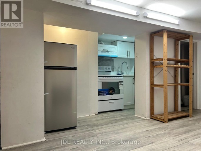 BSMT - 150 BANFF ROAD, Toronto (Mount Pleasant East), Ontario, M4P2P7