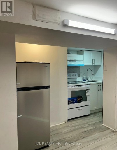 BSMT - 150 BANFF ROAD, Toronto (Mount Pleasant East), Ontario, M4P2P7