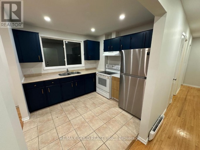3RD FLOOR ( UPPER UNIT ) - 515 STONE STREET, Oshawa (Lakeview), Ontario, L1J1A4
