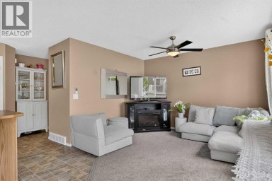 1204, 800 Yankee Valley Boulevard SE Airdrie Alberta photo 17