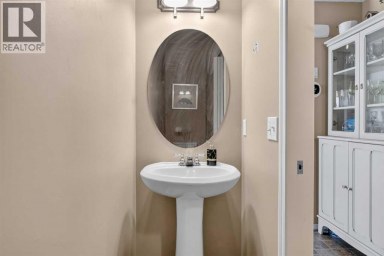 1204, 800 Yankee Valley Boulevard SE Airdrie Alberta photo 5