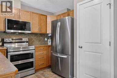 1204, 800 Yankee Valley Boulevard SE Airdrie Alberta photo 9