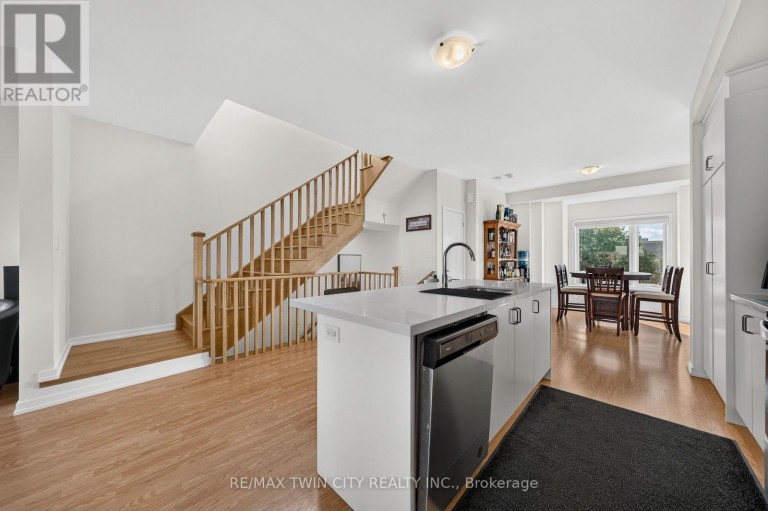 49 LAMBERT LANE, Caledon (Bolton East), Ontario, L7E4M4