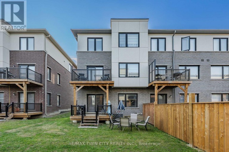 49 LAMBERT LANE, Caledon (Bolton East), Ontario, L7E4M4