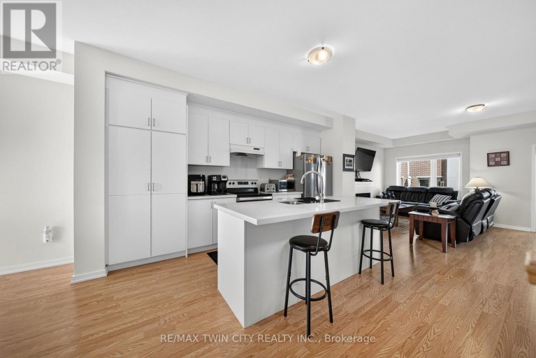 49 LAMBERT LANE, Caledon (Bolton East), Ontario, L7E4M4