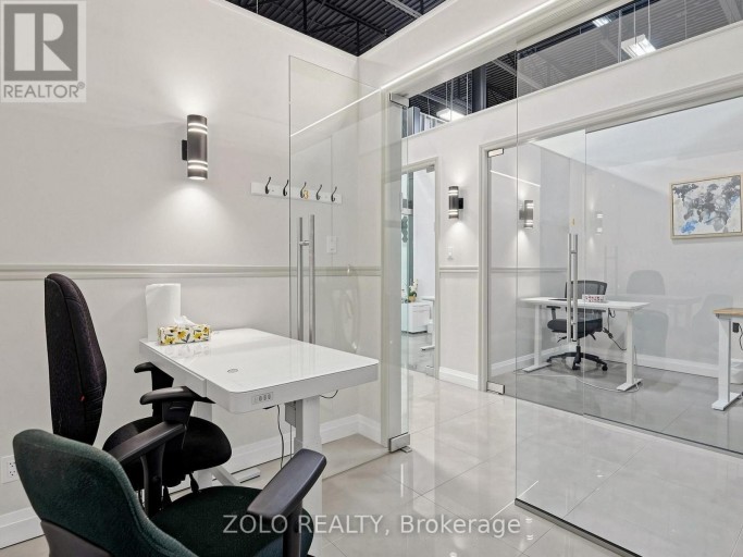 A (305,304,303,302,277) - 7250 KEELE STREET, Vaughan (Concord), Ontario, L4K1Z8