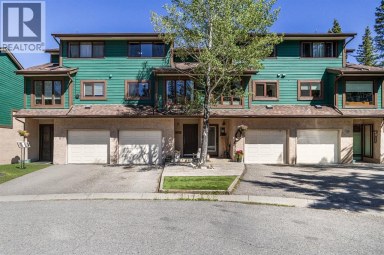 246 Kluane Drive Banff Alberta photo 1