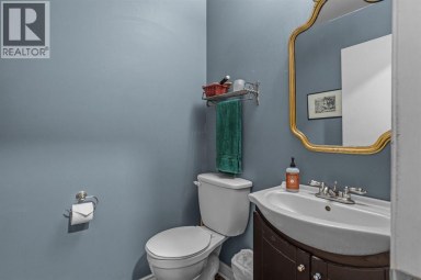 246 Kluane Drive Banff Alberta photo 19