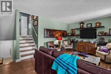 246 Kluane Drive Banff Alberta photo 4