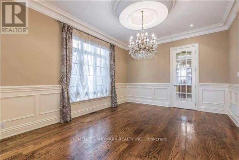 377 HOLLYWOOD AVENUE, Toronto (Willowdale East), Ontario, M2N3L3
