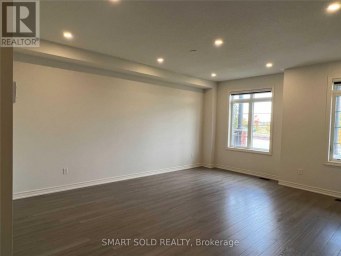 1046 MURRELL BOULEVARD East Gwillimbury (Sharon) Ontario photo 10