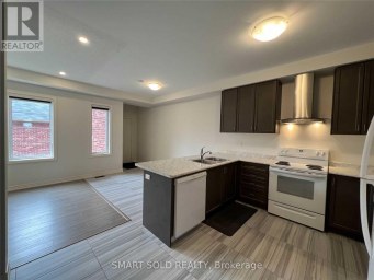 1046 MURRELL BOULEVARD East Gwillimbury (Sharon) Ontario photo 11