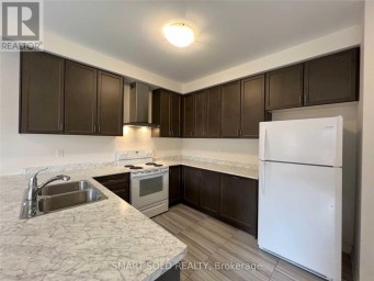 1046 MURRELL BOULEVARD East Gwillimbury (Sharon) Ontario photo 12