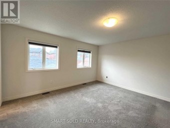 1046 MURRELL BOULEVARD East Gwillimbury (Sharon) Ontario photo 19