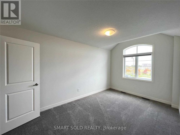 1046 MURRELL BOULEVARD, East Gwillimbury (Sharon), Ontario, L9N0L6