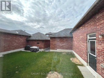 1046 MURRELL BOULEVARD East Gwillimbury (Sharon) Ontario photo 30