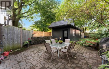 24 MANN AVENUE Toronto (Mount Pleasant East) Ontario photo 40