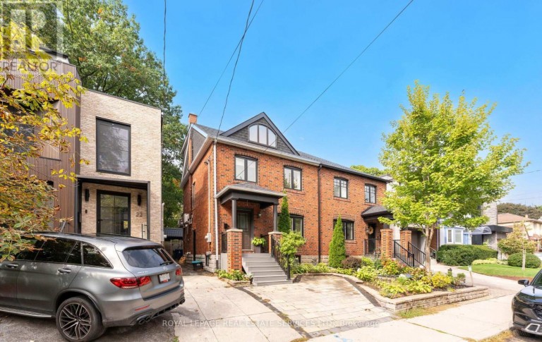 24 MANN AVENUE, Toronto (Mount Pleasant East), Ontario, M4S2Y3
