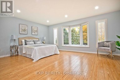 MAIN - 57 BELVEDERE CRESCENT Richmond Hill (Crosby) Ontario photo 14