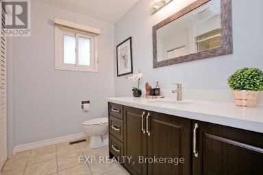 MAIN - 57 BELVEDERE CRESCENT Richmond Hill (Crosby) Ontario photo 19