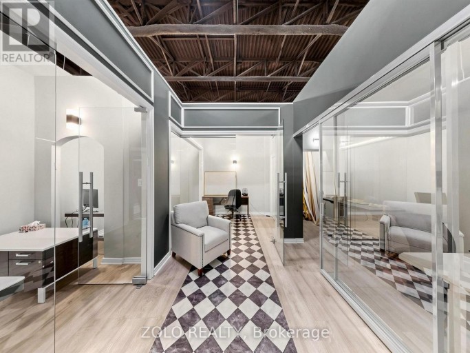 C (254) - 7250 KEELE STREET, Vaughan (Concord), Ontario, L4K1Z8