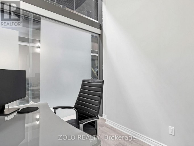 C (254) - 7250 KEELE STREET, Vaughan (Concord), Ontario, L4K1Z8