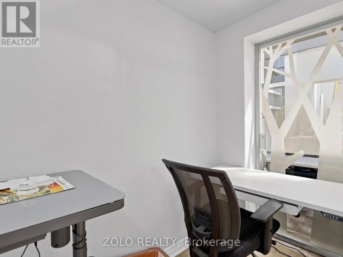 C (254) - 7250 KEELE STREET, Vaughan (Concord), Ontario, L4K1Z8