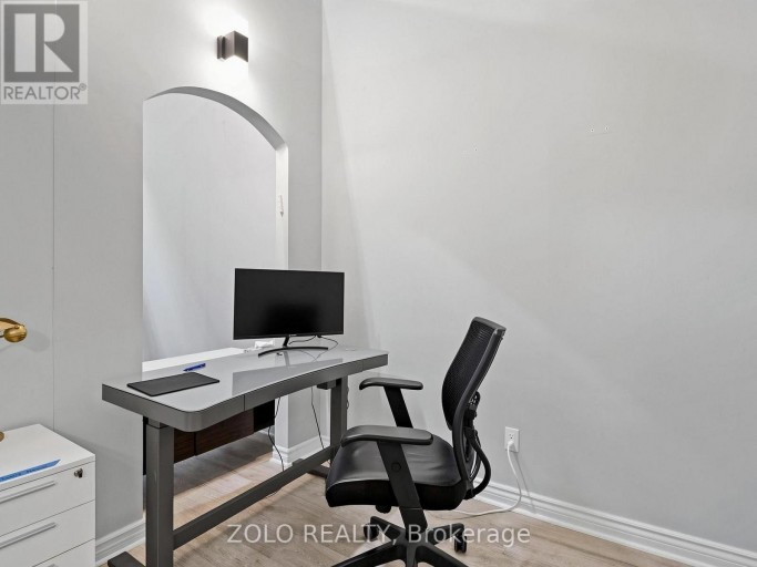 C (254) - 7250 KEELE STREET, Vaughan (Concord), Ontario, L4K1Z8