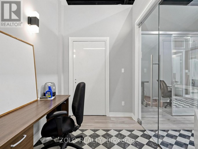 C (254) - 7250 KEELE STREET, Vaughan (Concord), Ontario, L4K1Z8
