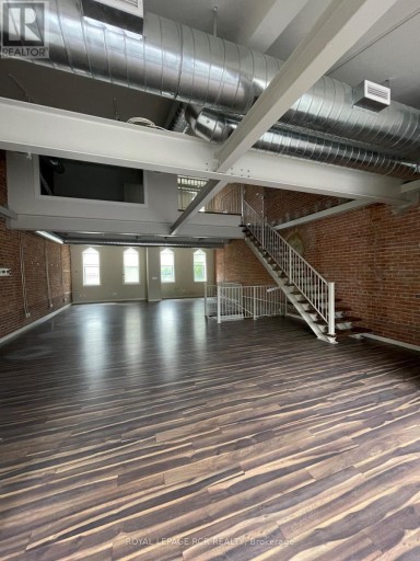 B - 127 BROADWAY, Orangeville, Ontario, L9W1K2