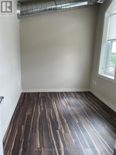 B - 127 BROADWAY, Orangeville, Ontario, L9W1K2