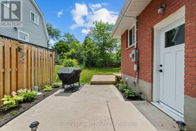 107 STRICKLAND STREET Selwyn Ontario photo 19