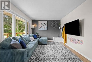 107 STRICKLAND STREET Selwyn Ontario photo 3