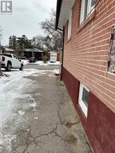BSMT - 7 LIMEVALE CRESCENT, Toronto (West Hill), Ontario, M1E2K5
