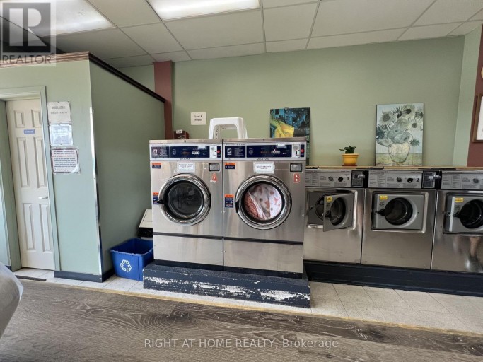 UNIT #6, BOX #7 - 80 HAMILTON STREET N, Hamilton (Waterdown), Ontario, L8B0G8