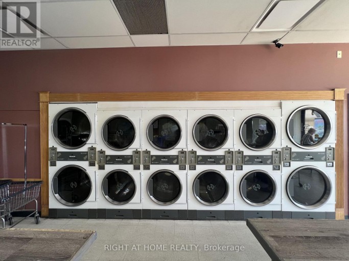 UNIT #6, BOX #7 - 80 HAMILTON STREET N, Hamilton (Waterdown), Ontario, L8B0G8