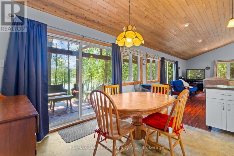 29 HOPE DRIVE, Northern Bruce Peninsula, Ontario, N0H1Z0