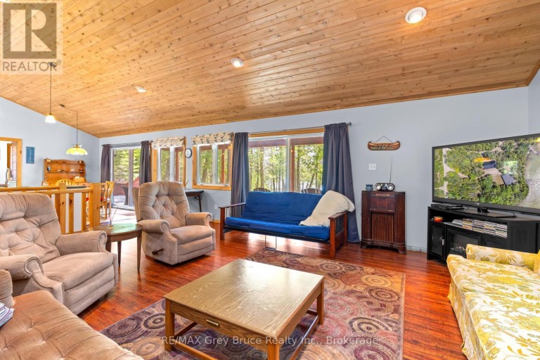 29 HOPE DRIVE, Northern Bruce Peninsula, Ontario, N0H1Z0