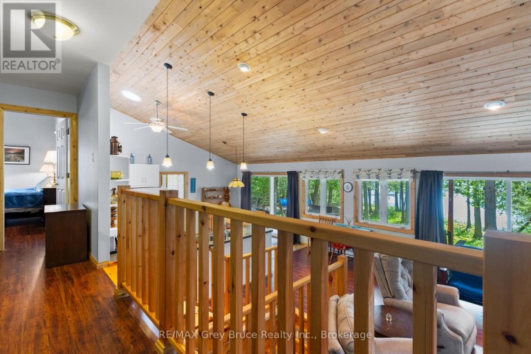 29 HOPE DRIVE, Northern Bruce Peninsula, Ontario, N0H1Z0